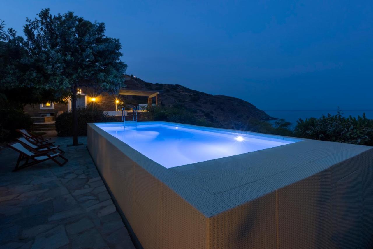 Luxury Villa By The Beach Steniaí Exterior foto