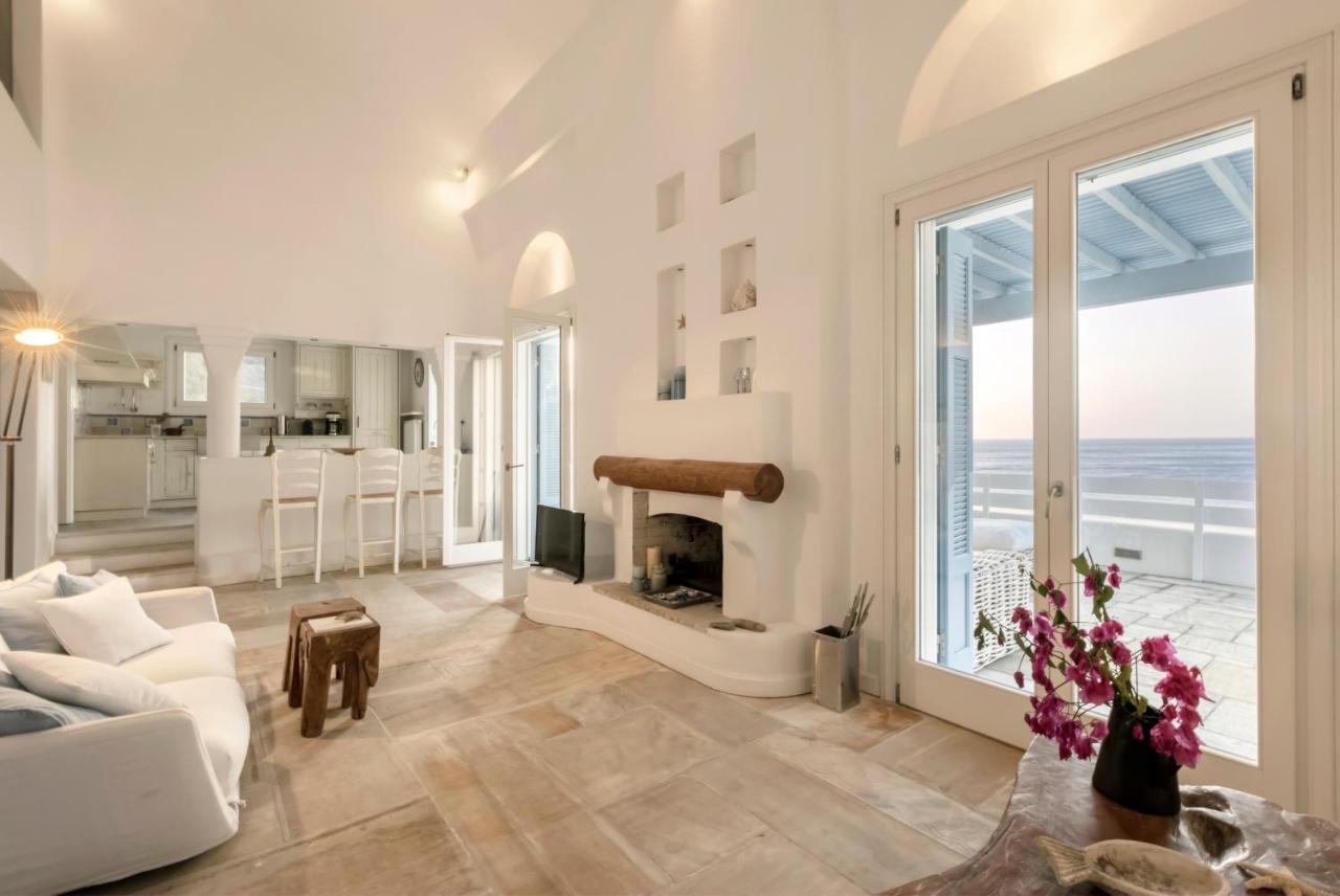 Luxury Villa By The Beach Steniaí Exterior foto